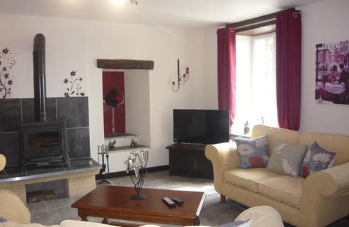 Mur-de-Bretagne House | Kerguillaume