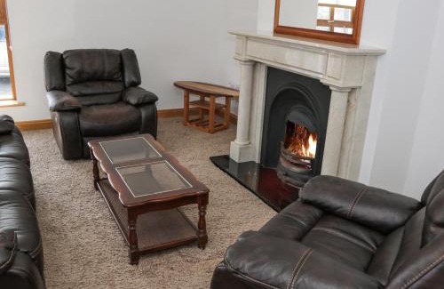 Valley House | Kevin's House