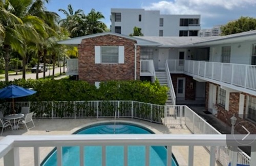 Key Biscayne Apartment | Key Biscayne 1 bedroom walk to Beach & town