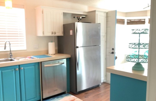 Cross Key Waterways House | Key Breeze Waterfront Home- Water View with Therapy Spa