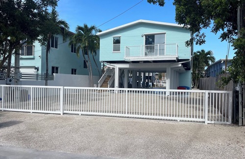 Cross Key Waterways House | Key Breeze Waterfront Home- Water View with Therapy Spa