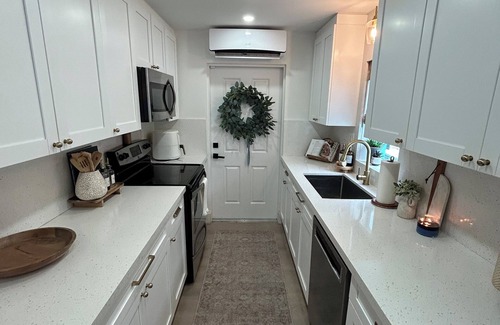 Anglers Park House | Key Largo 3 bedroom 2 bathroom home with spacious lot for boat parking