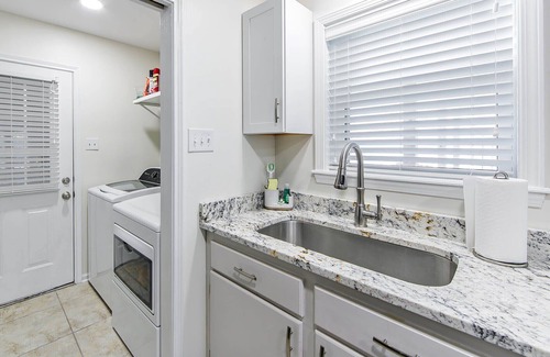 Houma House | Key To ComfortnSpacious 3-Bedroom Getaway in the Heart of Houma!