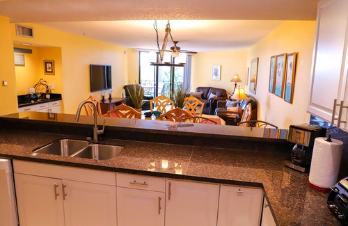 Key West Condo | Key West Beachfront Luxury 2/2 Condo A212