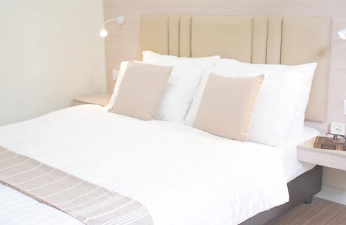 Thulusdhoo Island House | Keyla Inn
