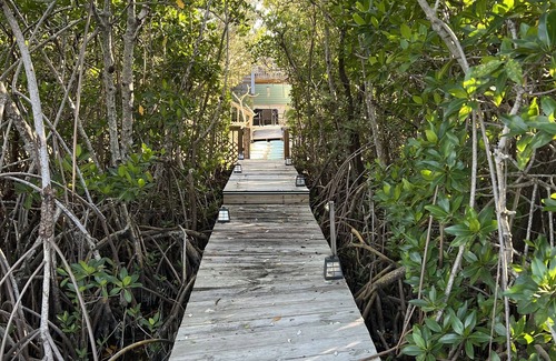 Cross Key Waterways House | Keys Sanctuary
