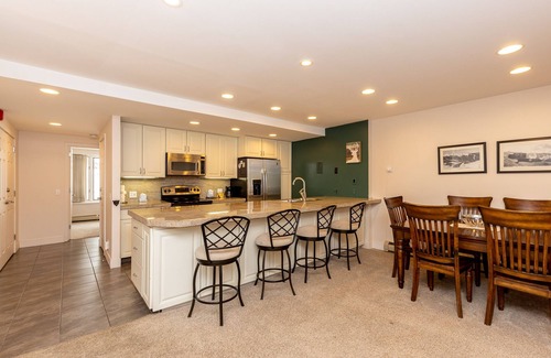 Keystone Condo | Keystone Condo in Quiet Location w/Private Balcony for Great Mountain Views