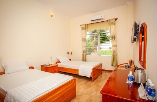 Chau Doc Hotel | KHÁCH SẠN BẾN ĐÁ NÚI SAM