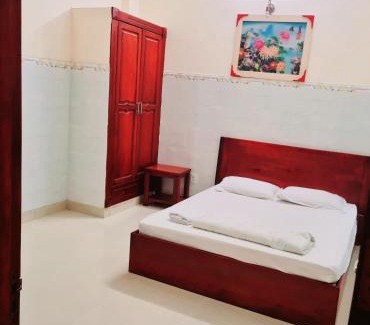 Di An Hotel | Khách sạn Dạ Lan