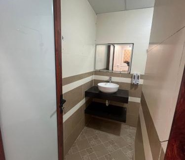 Y Yen Hotel | Khách Sạn Gia Hưng