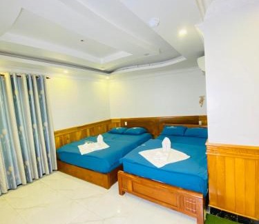 Linh Trung IEPZ Hotel | Khách Sạn Ngọc Quí