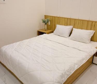 Quy Nhon Bed & Breakfast | Khách Sạn Toàn Yến - Nhơn Lý