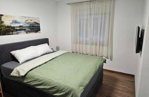 Kuceli Apartment | Khalli apartman 4 stars with private pool and jacuzzi near Opatija