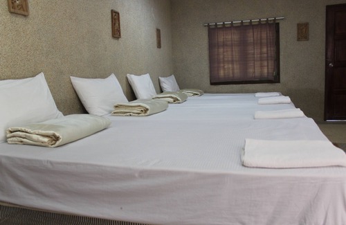 Pak Phayun Hotel | Khaochan Resort