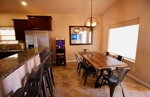 Carlsbad House | Kick Back & Relax! This Place is Gorgeous - Sleeps 10