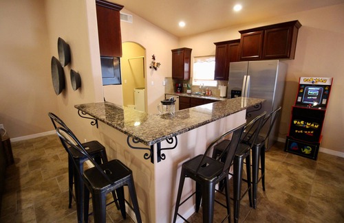 Carlsbad House | Kick Back & Relax! This Place is Gorgeous - Sleeps 10