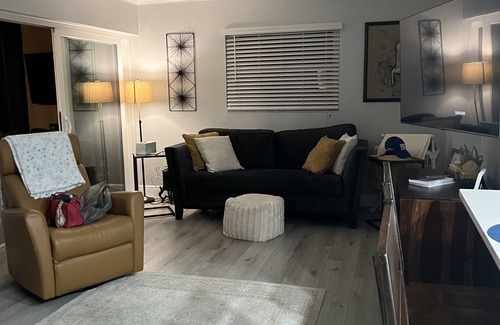Deltona Lakes Condo | Kick of your boots it’s Fun time!