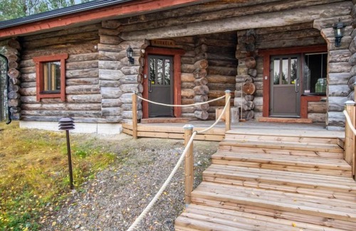 Pyhatunturi House | Kiimaselän Hovi, Kurkela by Interhome
