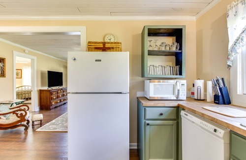 Killen Cottage | Killen Vacation Rental ~ 4 Mi to Wilson Lake!