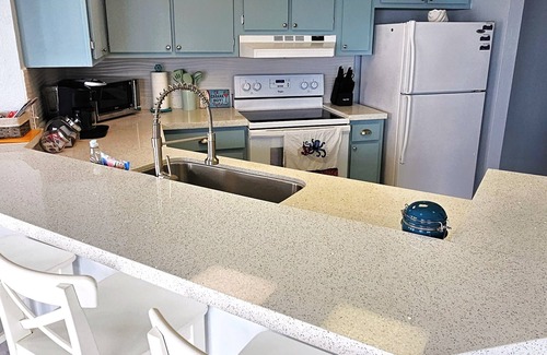 South Padre Island Condo | KILLER VIEW, In The Heart of the Island, Aquarius, 9th flr SPI License 2023-2541