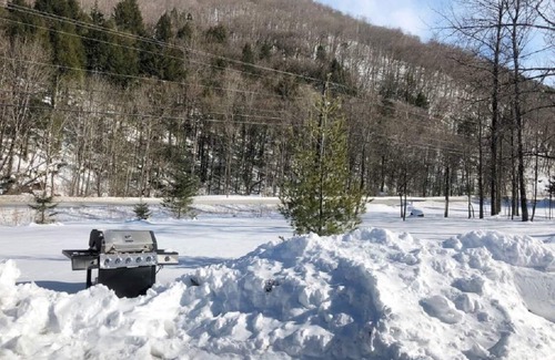 West Bridgewater House | Killington, Left Side of Duplex ,Outside Hot Tub, Charming, Cozy, Clean
