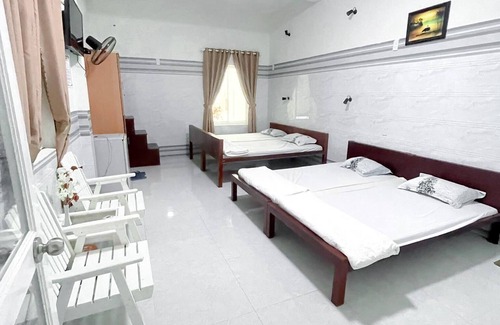 Central Mui Ne Beach House | Kim Long Hotel