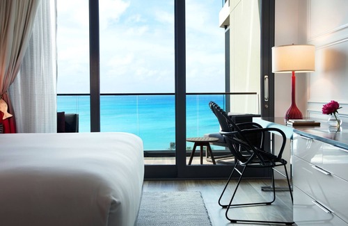 Seven Mile Beach Hotel | Kimpton Seafire Resort + Spa by IHG