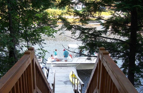 Northeast Somerset Cabin | Kineo Escape - NEW for 2023 -Whole house generator and FAST Starlink internet!