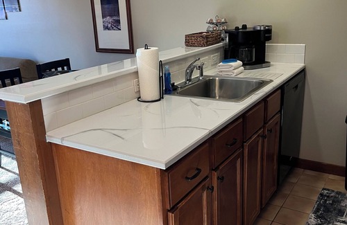 Snowshoe Apartment | King Bed Slope Side Retreat in Village Central