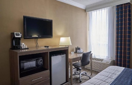 Fairhaven Hotel | King Bed Standard View