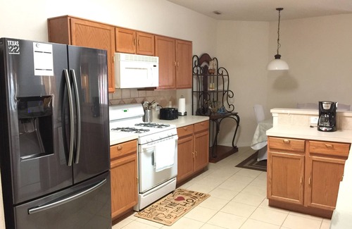 Spring House | King Bed🛏Gated Subdivision 🔐Comfy🏡 Spring Near Exxon The Woodlands IAH