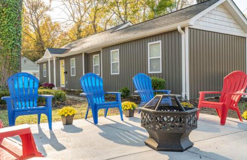 Winston - Salem House | King Beds Hot Tub Arcade Gas Grill Firepit Winston