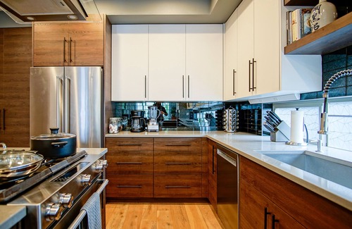 Eliot House | King Beds, Roofdeck, AC, Best Area with 95 WalkScore