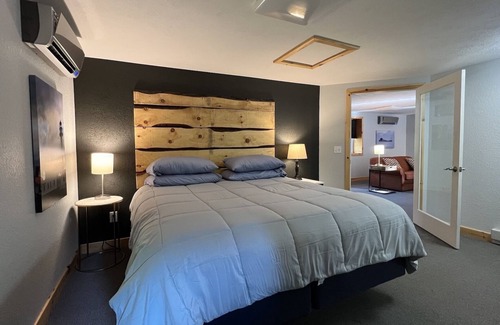Paradise Hotel | King Family Suite - Tahquamenon Suites Paradise MI