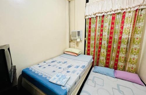 Bantay Hotel | King Henry's Transient House
