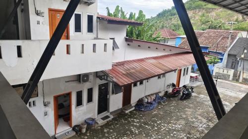 Bandar Lampung House | King Homestay By RoHo