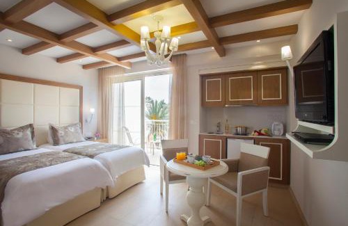 Paphos Hotel | King Jason Paphos - Designed for Adults by Louis Hotels