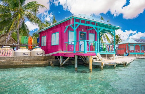 Placencia Resort | King Lewey's Island Resort