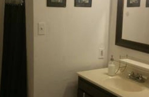 McAllen Apartment | King Master Suite Studio