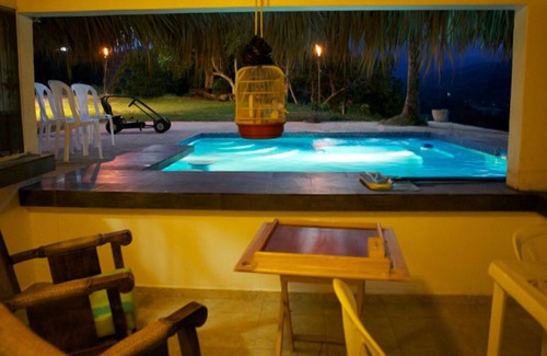 Cambita El Pueblecito House | King Ranch villas - hilltop cabin with 22 person jacuzzi