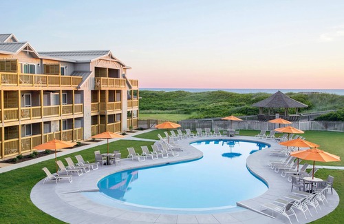 Duck Apartment | King Room | Ocean View Beach + Award-Winning Spa
