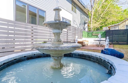 Downtown House | King's Loft, City Center Raleigh