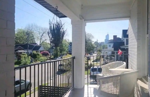 Downtown House | King's Loft, City Center Raleigh