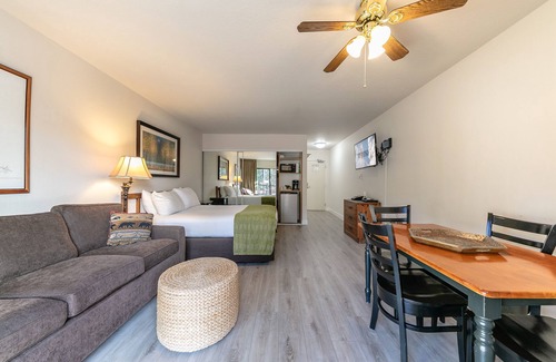 Truckee Condo | King Studio 2nd Floor #234 at Donner Lake Village