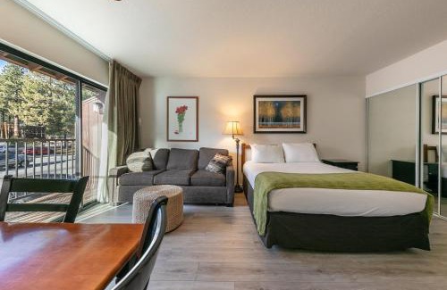 Truckee House | King Studio 2nd Floor #234 at Donner Lake Village