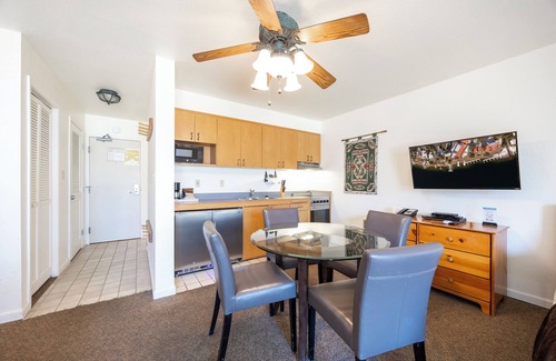 Truckee Condo | King Studio w/Lake View #145 at Donner Lake Village