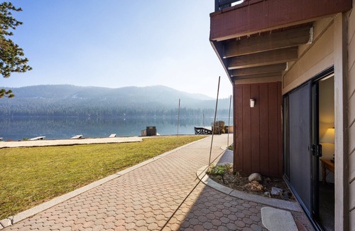 Truckee Condo | King Studio w/Lake View #145 at Donner Lake Village