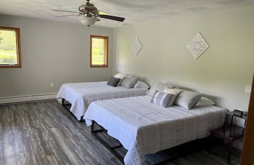 Wellsboro Cabin | King Suite Near Town + Trails~Game Room + Firepit