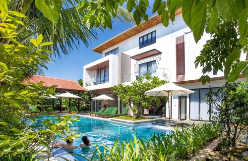 Thanh Ha Villa | King Suite River View - PURE INDULGENCE