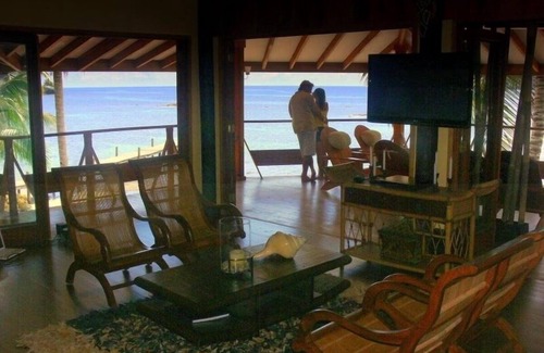 Carenero Island Bed & Breakfast | King Suites Ocean View Sand Level